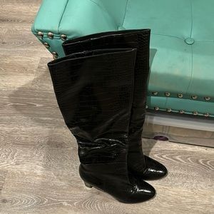 Black patent  leather snake, high heel Boots